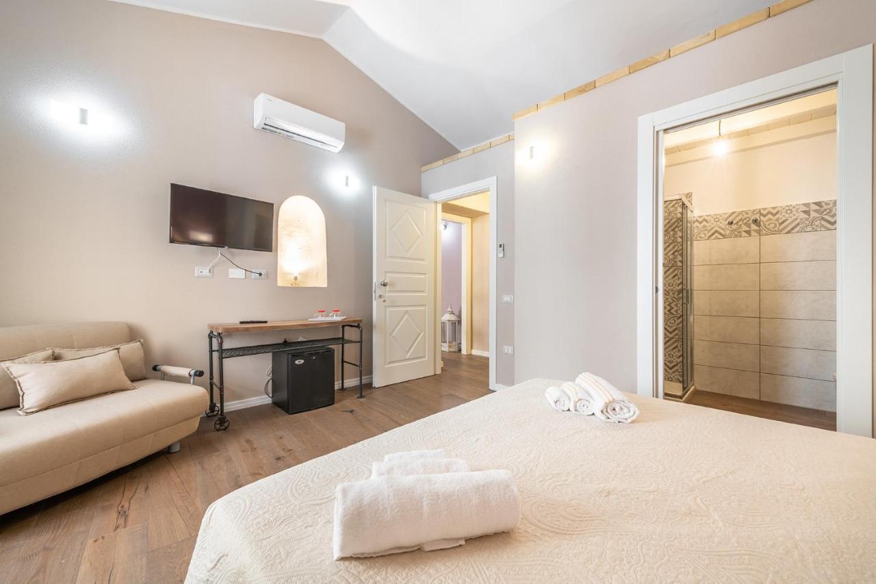 Promenade Boutique Rooms - City Centre Cagliari Exterior foto